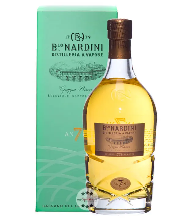 Nardini Grappa Riserva 7 Jahre Selezione / 45 % Vol. / 0,7 Liter-Flasche in Geschenkkarton