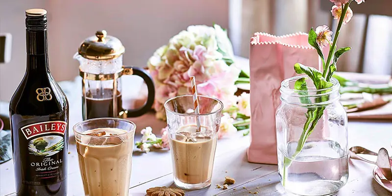 Baileys Irish Cream zum Kaffee Baileys Irish Cream zum Kaffee